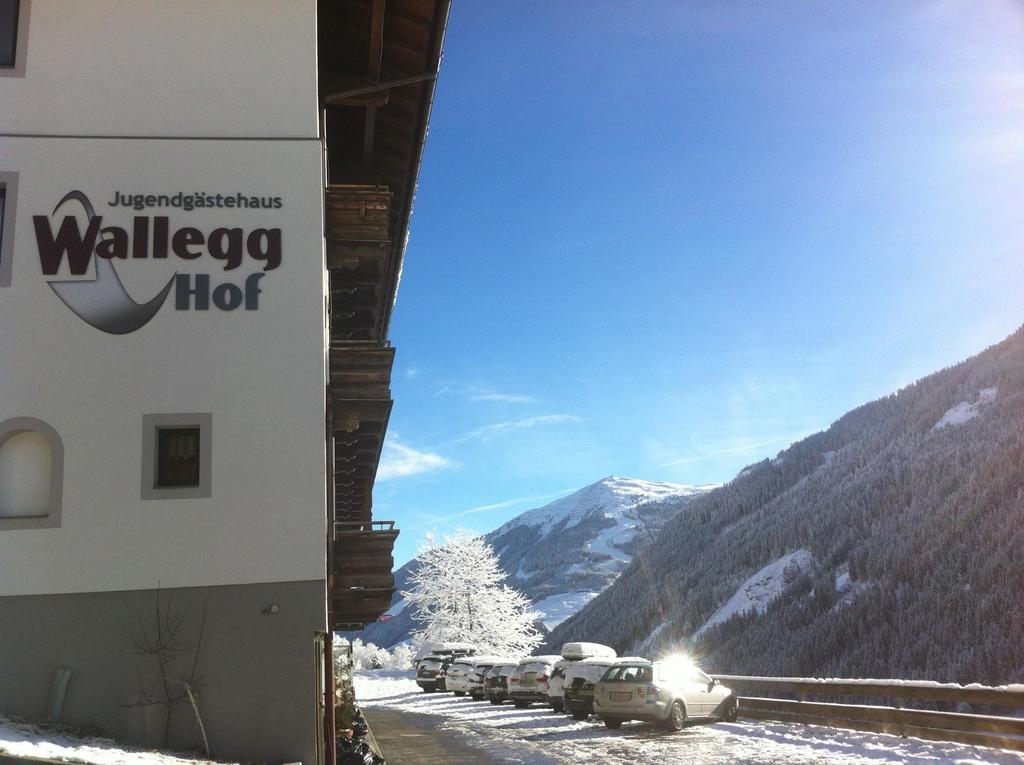 Ski In-Ski Out - Gaestehaeuser Saalbach-Hinterglemm - Wallegghof Christianhof Buitenkant foto