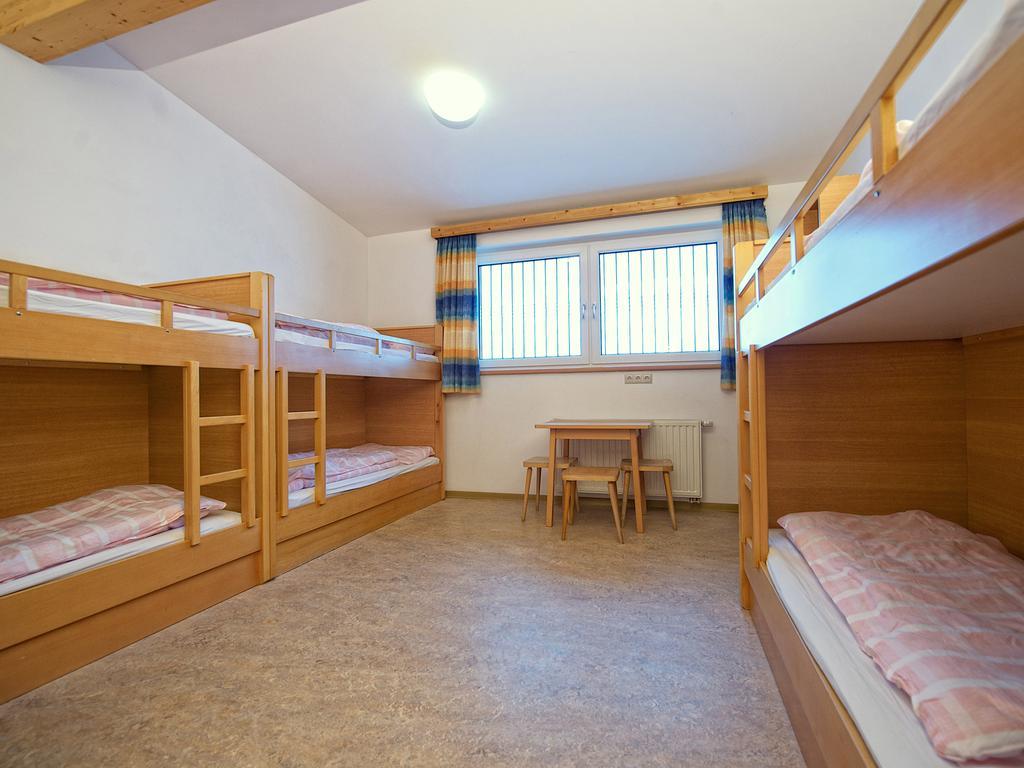 Ski In-Ski Out - Gaestehaeuser Saalbach-Hinterglemm - Wallegghof Christianhof Kamer foto